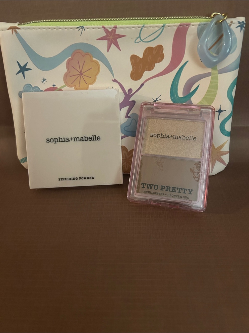 sophia+mabelle bundle Finishing Powder and Highlighter & Bronzer Duo w/Ipsy bag